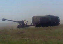 Российская артиллерия выдвигается к границе с Украиной. Ростовская область, апрель 2014. Кадр видео с youtube-канала Andrey X