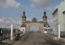 Мост королевы Луизы между Советском (Россия) и Панямуне (Литва). Фото: Википедия
