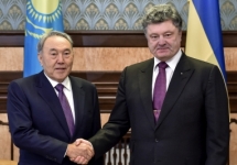 Нурсултан Назарбаев и Петр Порошенко. Фото: president.gov.ua