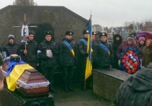 Похороны погибших в Донбассе. Фото: vv.gov.ua