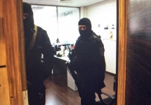 Обыск в офисе ФБК. Фото: @EvgenyFeldman
