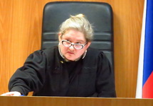 Судья Алла Ермакова. Фото: bellona.ru