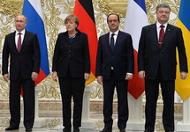 Владимир Путин, Ангела Меркель, Франсуа Олланд и Петр Порошенко на переговорах в Минске. Фото: kremlin.ru