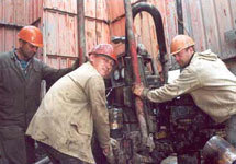 Узунское нефтяное месторождение. Фото с сайта www.slavneft.ru/gazeta/?num=16&art=188
