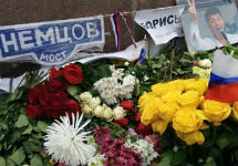 Мемориал на месте гибели Бориса Немцова. Фото: Грани.Ру