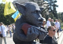 Памятник "русскому миру" в Запорожье. Фото: 061.ua