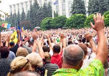 Митинг в Кишиневе, 13.09.2015. Фото: point.md