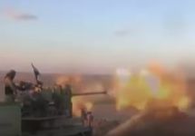 Боевики ИГ ведут огонь. Кадр Al Arabiya