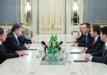 Встреча Петра Порошенко с главами КС четырех стран. Фото: president.gov.ua