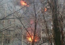 Пожар после взрыва газа в Волгограде. Фото: твиттер @Alex_rosh2