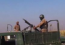 Пакистанские военные возле университета Бача Хан. Фото: dawn.com