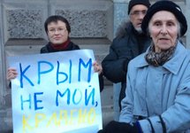 На пикетах в поддержку Савченко в Петербурге, 21.03.2016. Фото: @ars_ves