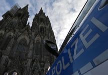 Полиция у Кельнского собора. Фото: heute.de