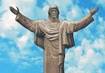Статуя Христа авторства Церетели. Фото: в-деталях.рф
