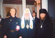 Патриарх и казаки. Фото с сайта Землячества казаков Азербайджана