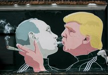 Путин и Трамп курят анашу: граффити в Вильнюсе. Фото: delfi.lt