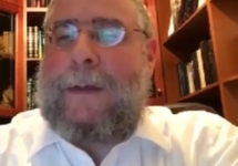 Пинхас Гольдшмидт приносит извинения мусульманам. Кадр видео из Инстаграма Рамзана Кадырова