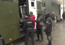 Задержания в Минске. Кадр трансляции Радио Свобода