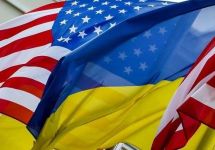 Флаги США и Украины. Фото со страницы Петра Порошенко
