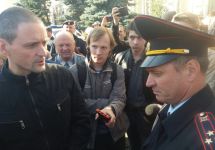 Задержание Сергея Удальцова. Фото из личного твиттера