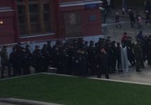 Силовики на Манежной, 08.10.2017. Фото: @styazshkin