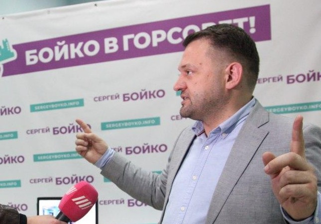 Соратники Навального прошли в горсоветы Томска и Новосибирска