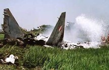 Обломки МиГ-29, потерпевшего крушение в Перу. Фото Reuters