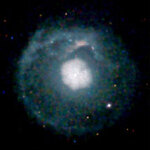 Псевдоцветное изображение остатка сверхновой G21.5-0.9. Кодирование энергетических диапазонов: красный - 0,2-1.5 килоэлектронвол