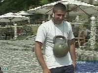 Грузинский силач. Фото с сайта www.ntv.ru