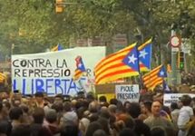 Демонстрация за независимость Кататлонии. Кадр Би-Би-Си