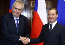 Милош Земан и Дмитрий Медведев, 21.11.2017. Фото: government.ru