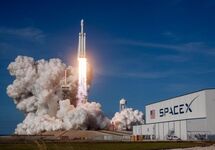 Старт Falcon Heavy. Фото: @SpaceX