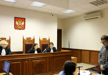 На суде по иску Николаевой. Фото Глеба Эделева