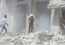После бомбежки в Хабите. Фото из твиттера @SyriaCivilDef