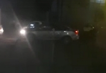 Момент нападения в Нальчике. Кадр видео с ВК-страницы "Мэш"