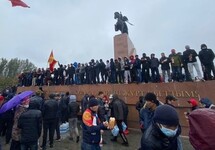 Митинг в Бишкеке, 06.10.2020. Фото: kloop.kg