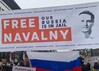 На берлинском шествии в поддержку Навального. Кадр видео