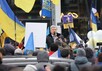 Петр Порошенко перед сторонниками. Фото: pravda.com.ua