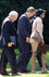 Джордж Буш, Дик Чейни и Кондолиза Райс идут к Овальному кабинету. Фото Reuters