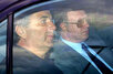 Павел Бородин подъезжает к российскому консульству в Женеве. Фото AP