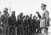 Генерал Власов с солдатами РОА. Фото: Bundesarchiv