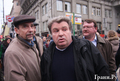 Лев Пономарев (слева) и Александр Рыклин на Триумфальной площади 31.03.2010. Фото Е. Михеевой/Грани.Ру
