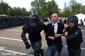 Владимир Акименков : задержание на Болотной площади. Кадр Грани-ТВ