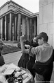 Хасиды пикетируют Библитотеку им. Ленина, 1991 год. Фото Дмитрия Борко