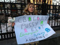 Мария Баронова в пикете у ФСИН 8 марта. Фото Петра Верзилова