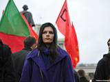 Акция в защиту антифашистов. Изабель Магкоева. Фото Л.Барковой/Грани.Ру