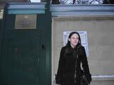 Анастасия Зиновкина выходит на свободу после 10 суток ареста. Фото А.Зимбовского